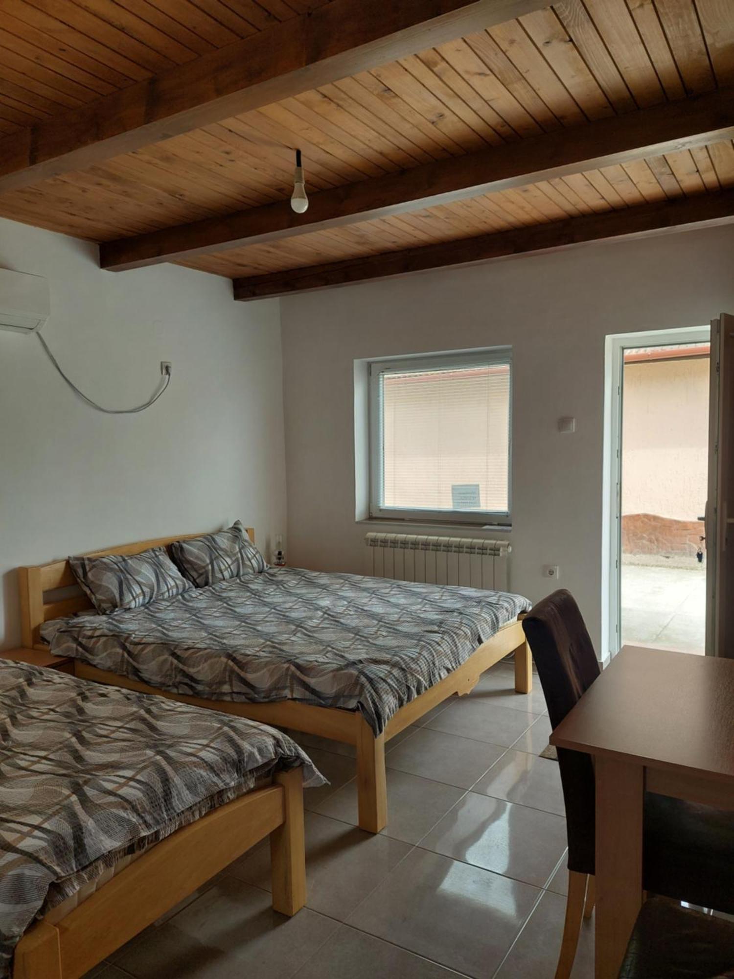 Apartment M&M Pacir Zewnętrze zdjęcie